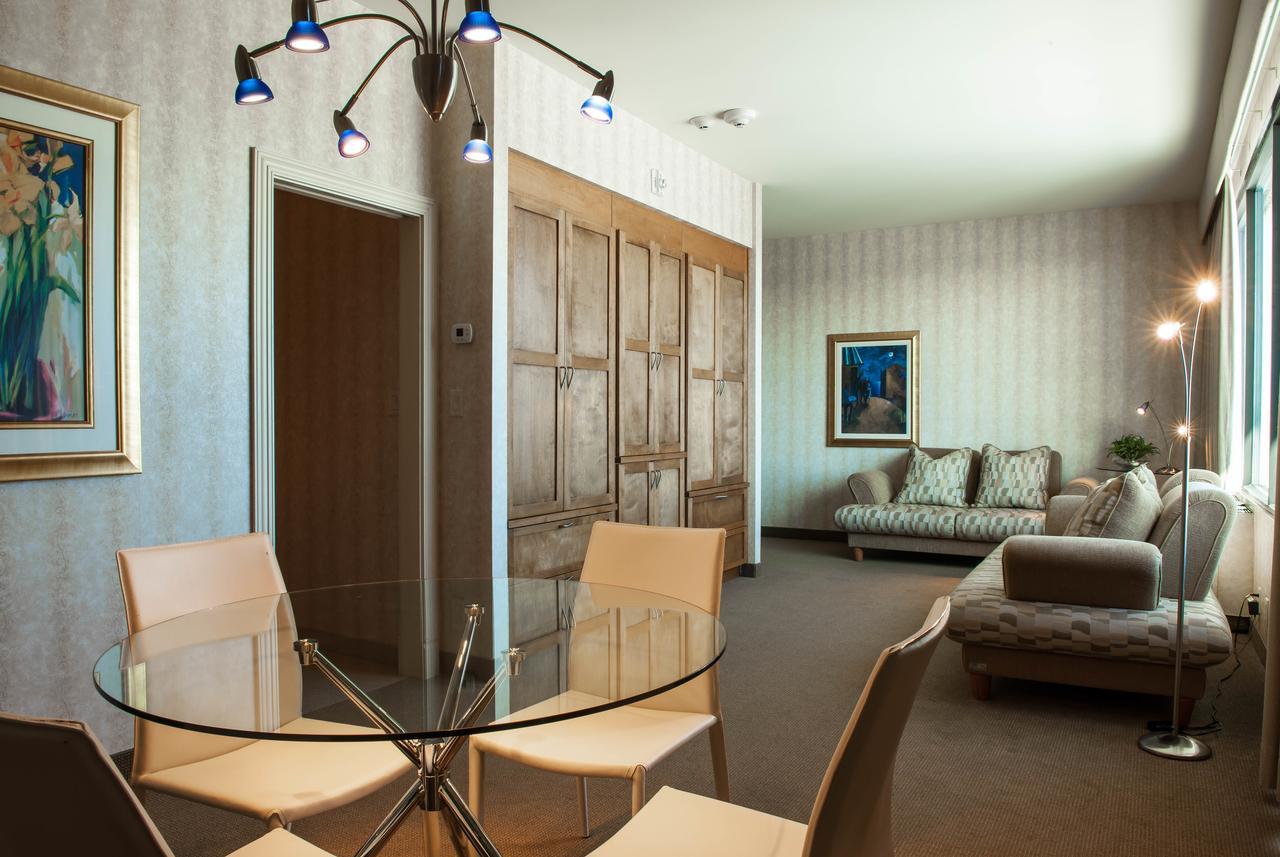 Hotel Castel Гранби Екстериор снимка