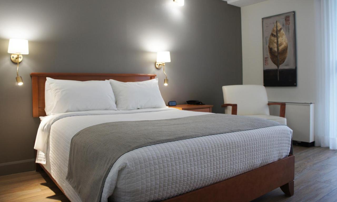 Hotel Castel Гранби Екстериор снимка